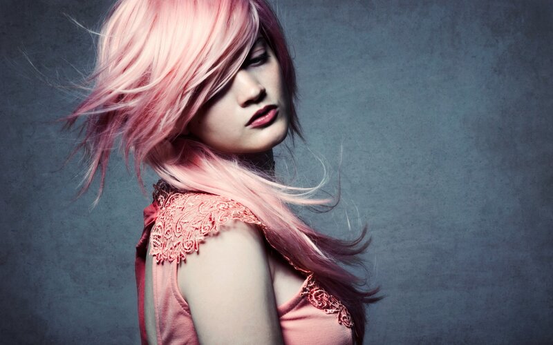 woman with pink hair