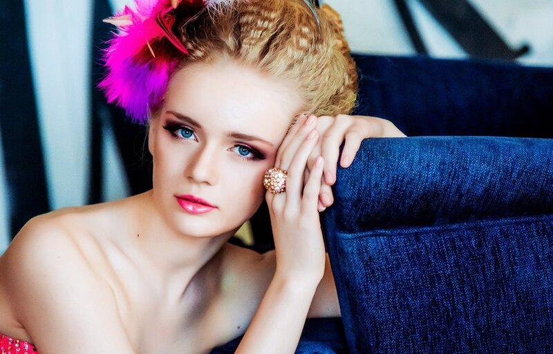 Woman with Pink Hair Accessory — Blue