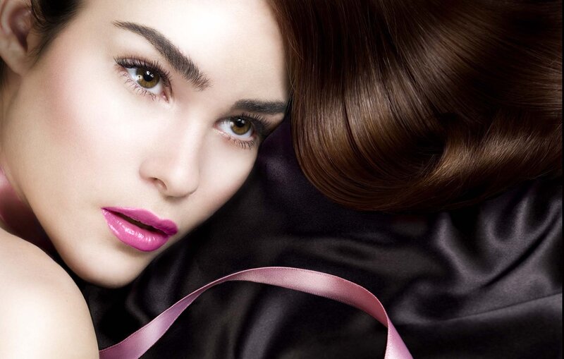Woman with Pink Lipstick — Black