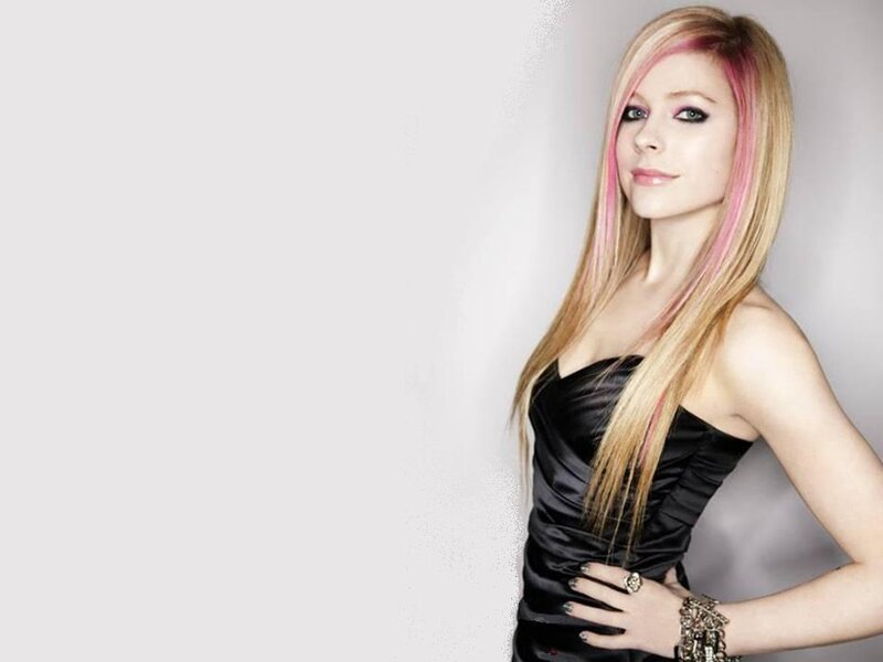 Woman with Pink-streaked Hair — Black