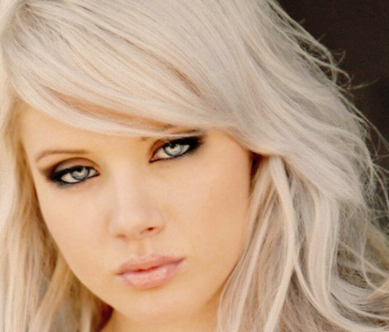 Woman with Platinum Hair — Blonde