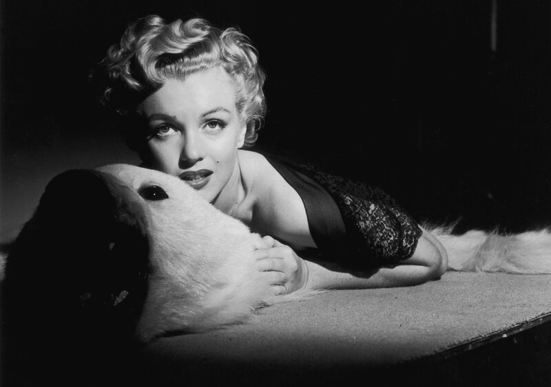 Woman with Polar Bear — Black