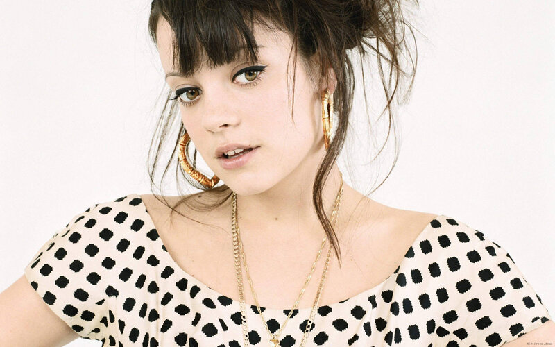 Woman with Polka-dot Top — Black