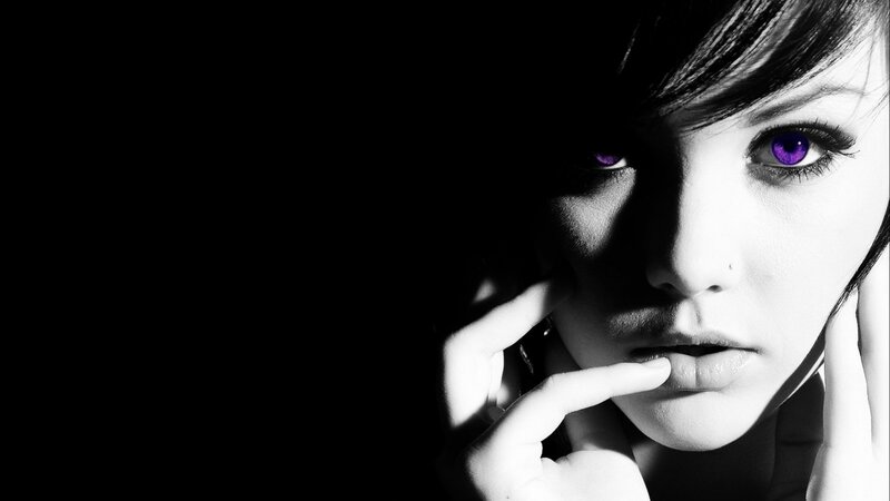 woman with purple eyes