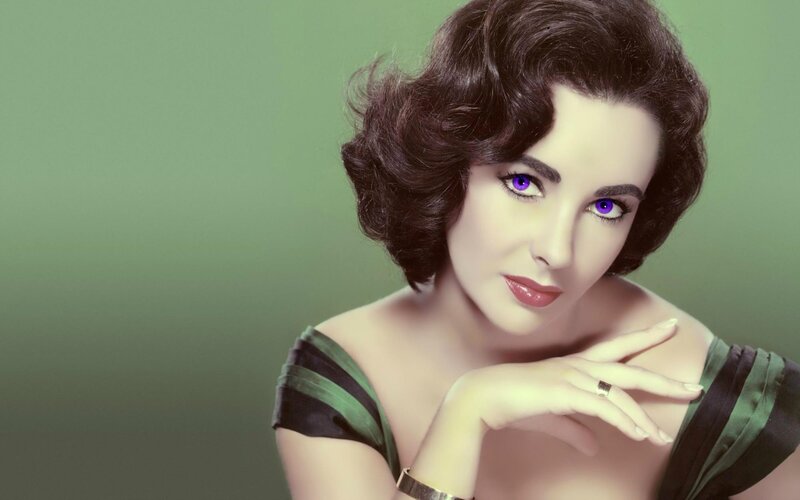 Woman with Purple Eyes — Green, Dramatic