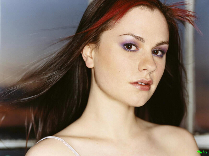 woman with purple eyeshadow