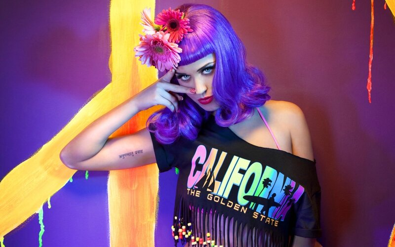 woman with purple hair and flowers