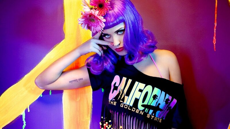 woman with purple hair and flowers
