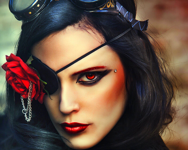 Woman with Red Eye — Black
