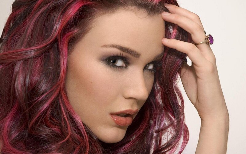 woman with red hair