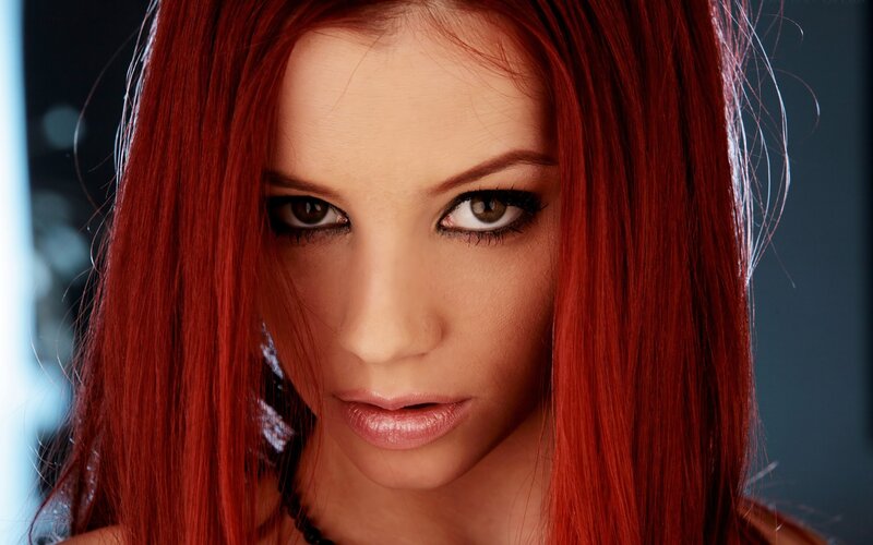 woman with red hair