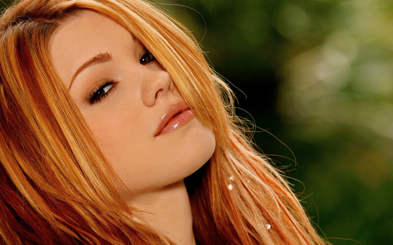 woman with red hair