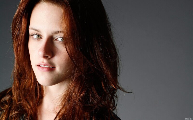 woman with red hair