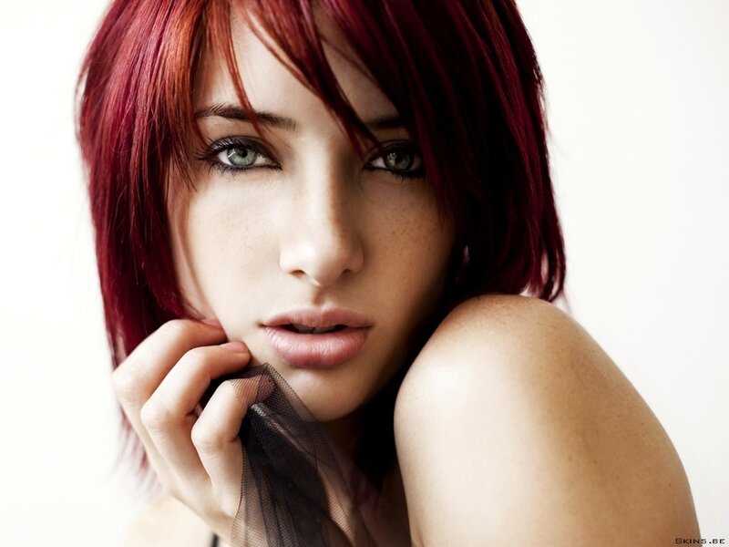 woman with red hair