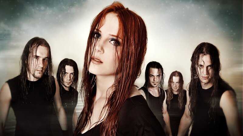 Woman with Red Hair and Band — Dramatic