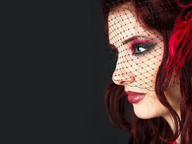 Woman with Red Hair — Black
