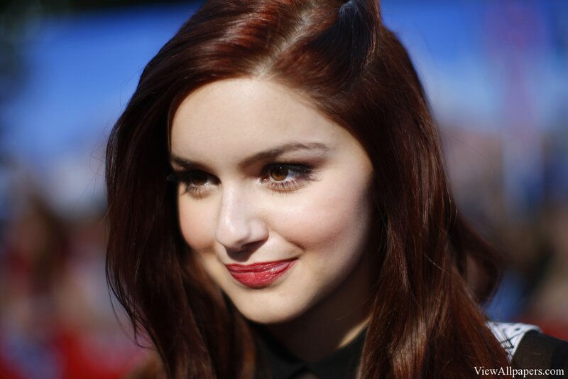Woman with Red Hair — Brown, Calm, Afternoon