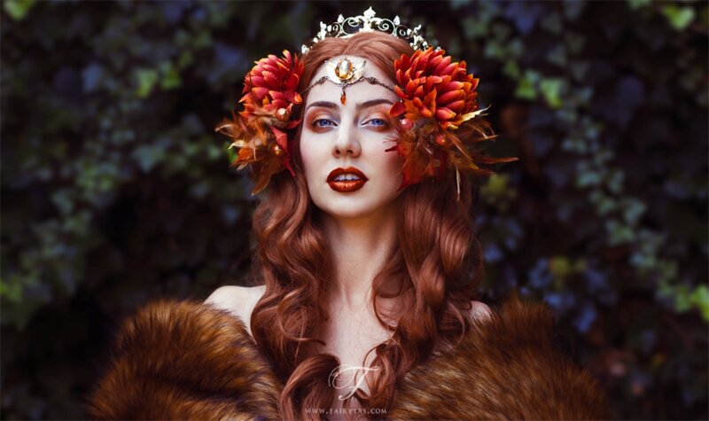 Woman with Red Hair — Dramatic, Autumn, Photograph, Crown