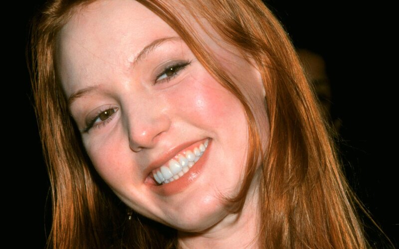 Woman with Red Hair — Happy, Photograph, Smile, Long Hair