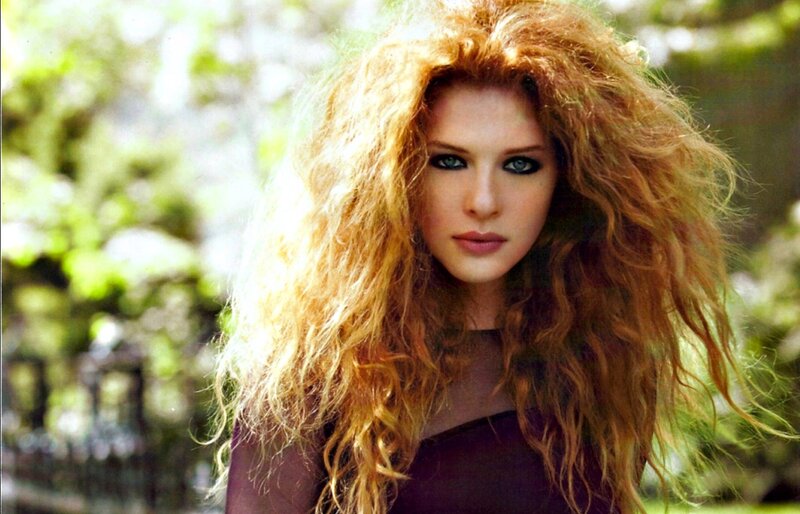 Woman with Red Hair — Natural, Afternoon, Photograph, Eyes
