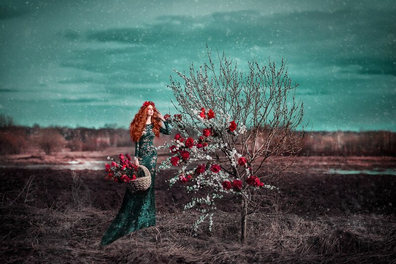 Woman with Red Hair — Teal, Dramatic, Winter