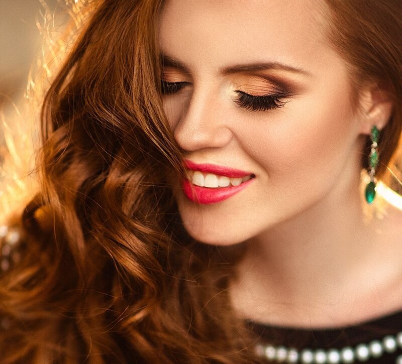 Woman with Red Hair — Warm, Photograph, Makeup