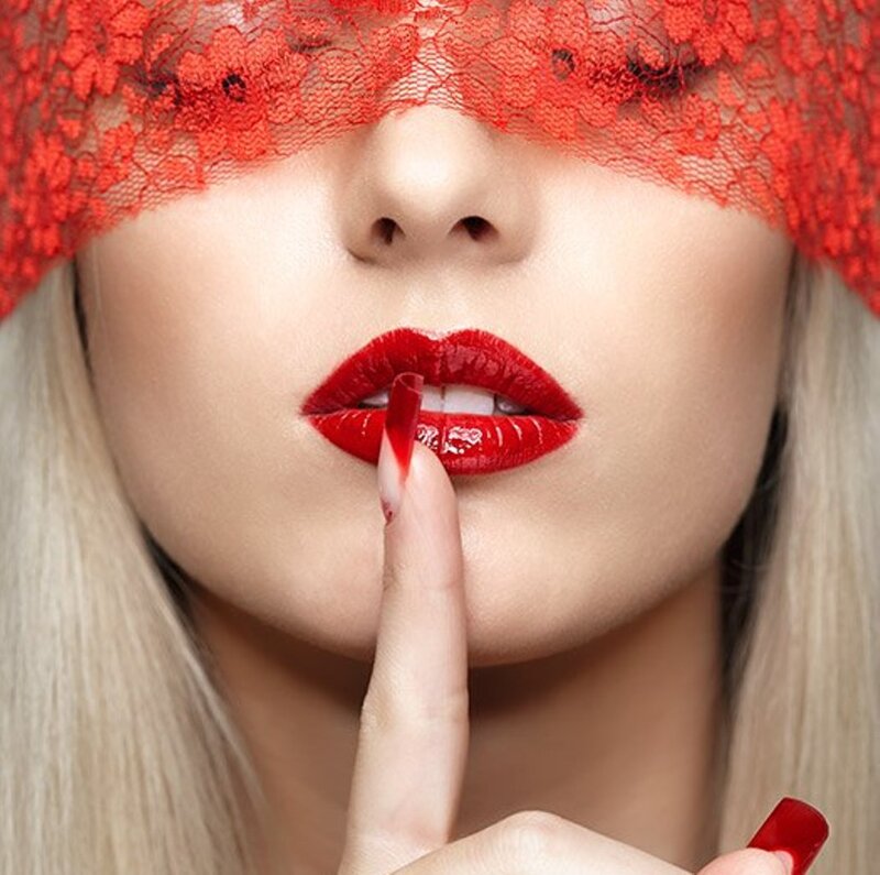 Woman with Red Lips — Seductive, Photograph