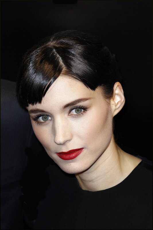 woman with red lipstick