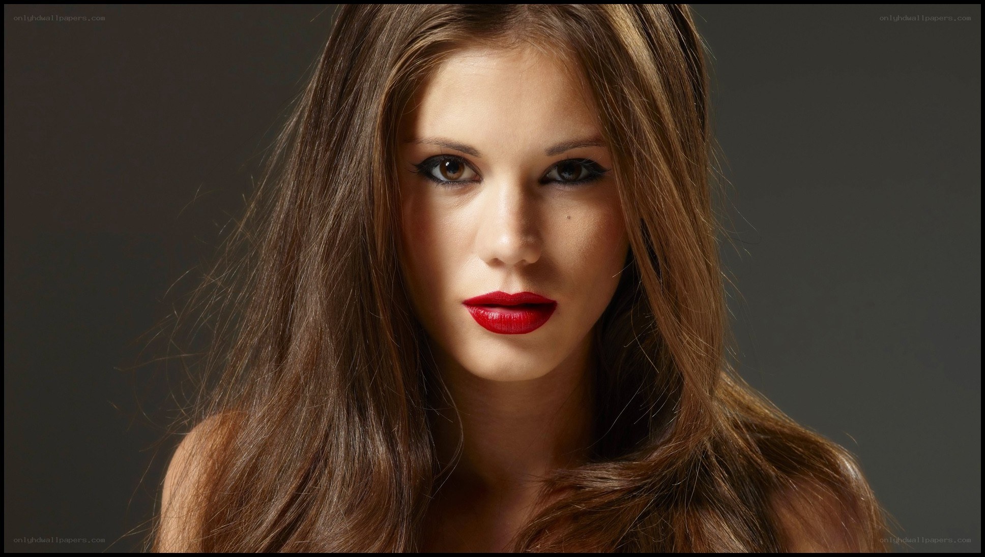 woman with red lipstick