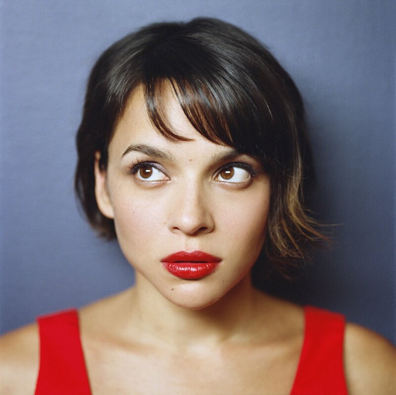 woman with red lipstick