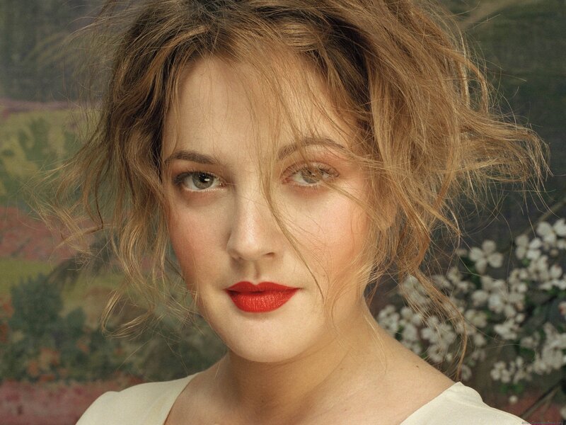woman with red lipstick