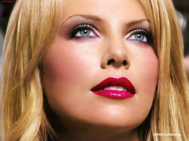 woman with red lipstick