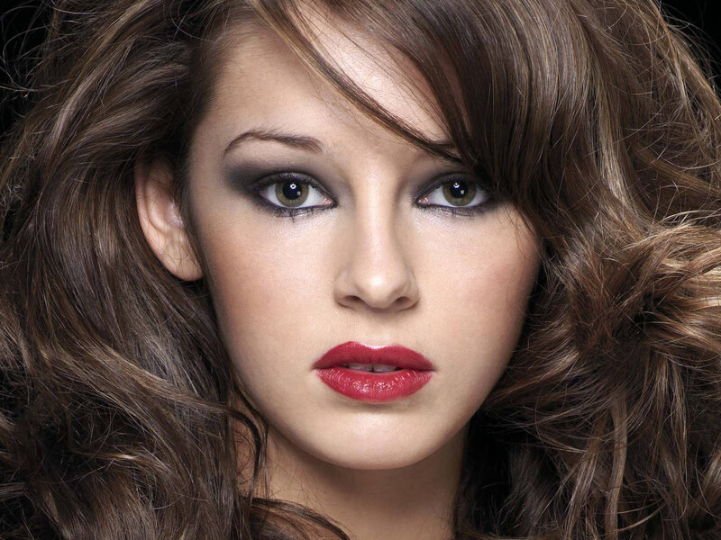 woman with red lipstick