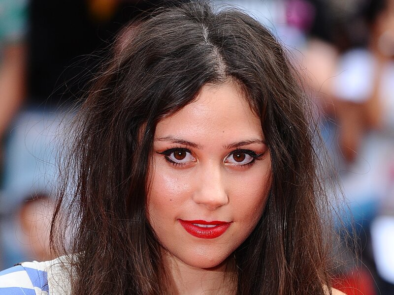 woman with red lipstick