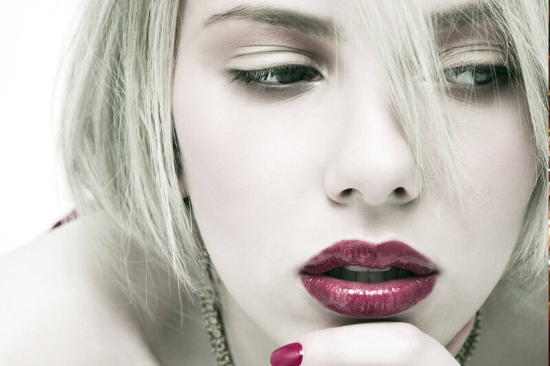 woman with red lipstick