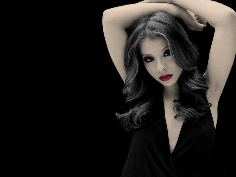 woman with red lipstick