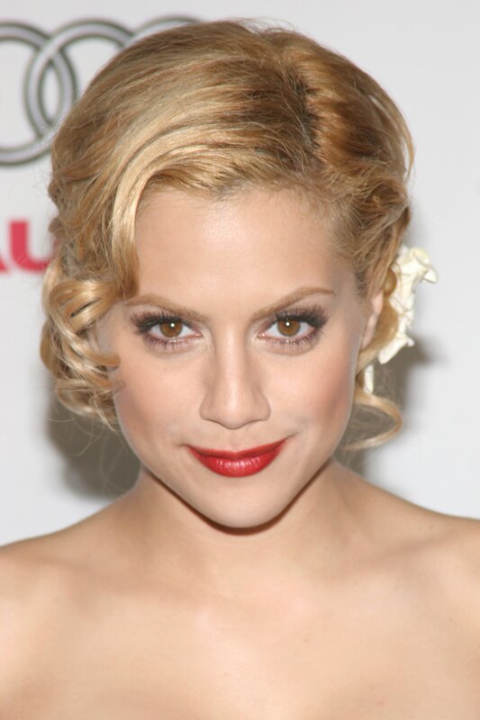 woman with red lipstick