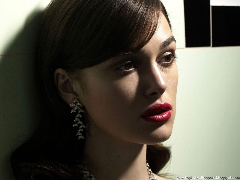woman with red lipstick