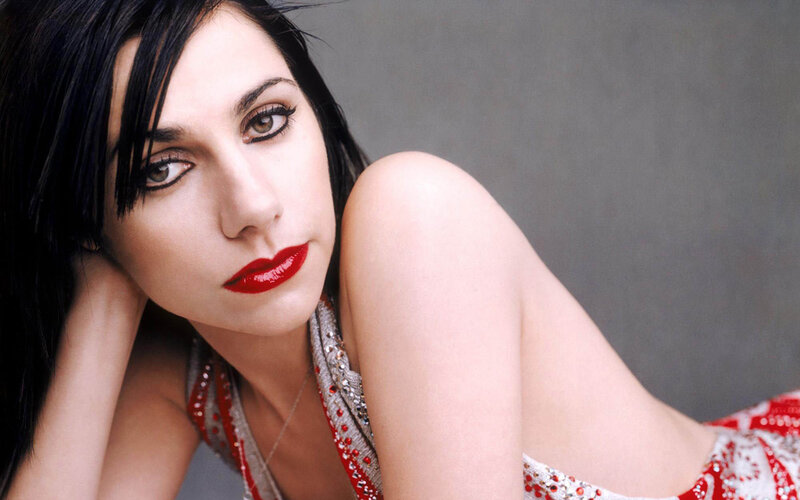 woman with red lipstick