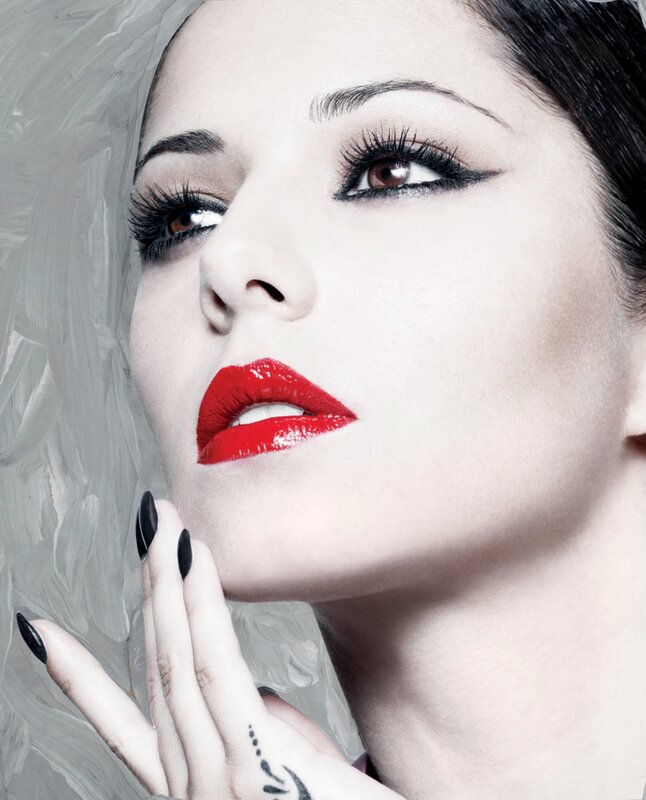 woman with red lipstick