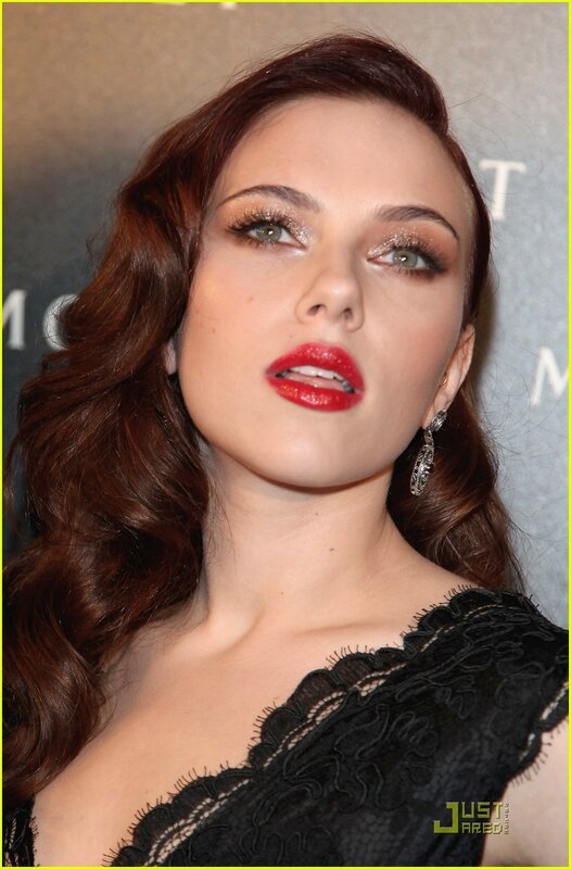 woman with red lipstick