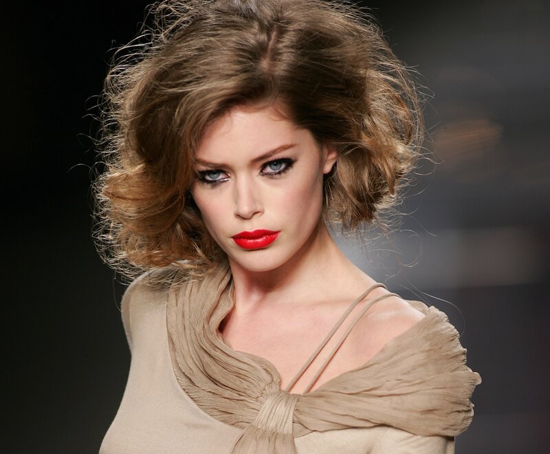 Woman with Red Lipstick — Beige, Dramatic