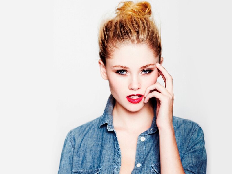 Woman with Red Lipstick — Blue, Neutral