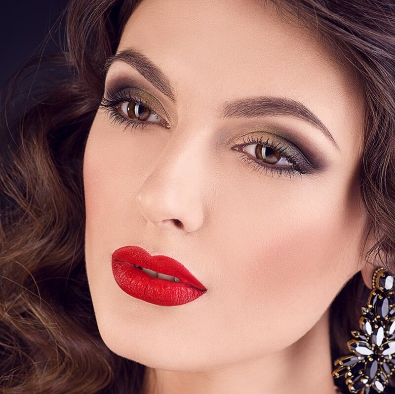 Woman with Red Lipstick — Dramatic, Photograph, Eyeshadow