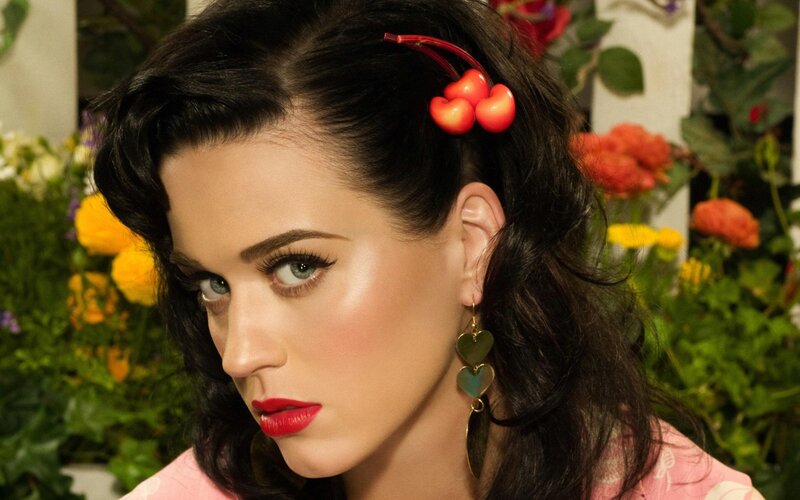 Woman with Red Lipstick — Pink, Vibrant