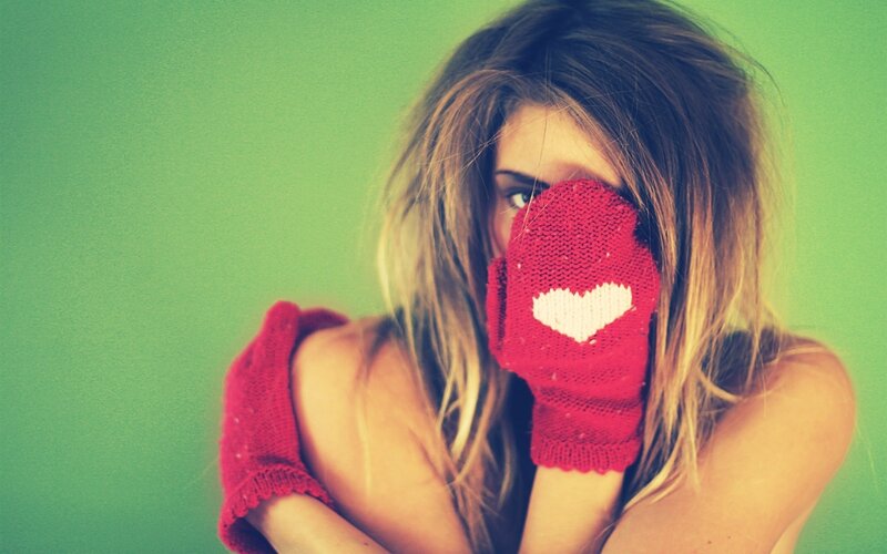 Woman with Red Mittens — Green