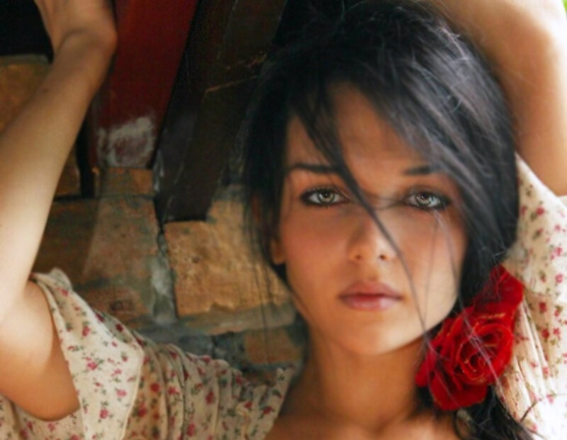 Woman with Red Rose — Intense