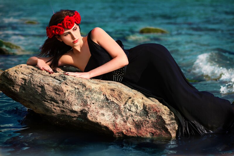 Woman with Red Roses — Black, Dramatic, Afternoon
