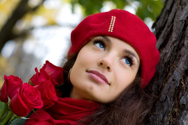 Woman with Red Roses — Serene
