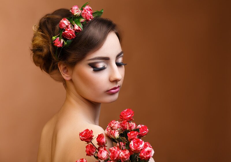 Woman with Roses — Brown, Serene